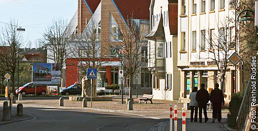 Eine Straße mit Gebäuden in Kupferzell